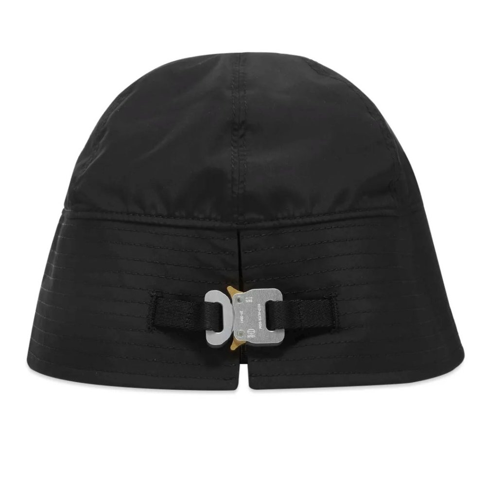 1017 ALYX 9SM Black Narrow Buckle Bucket Hat